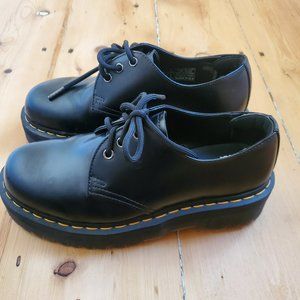 Dr. Martens 1461 Quad Smooth Leather Platform AirWair Black Size 9 Women's